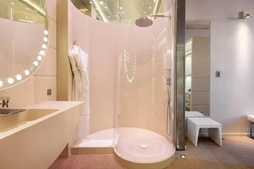 El Palauet Modernist Suites Barcelona photo 15