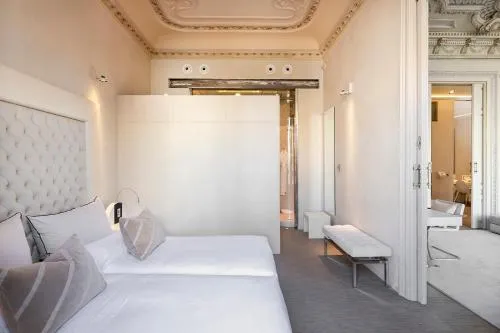 El Palauet Modernist Suites Barcelona photo 14