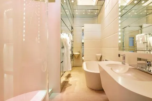 El Palauet Modernist Suites Barcelona photo 42
