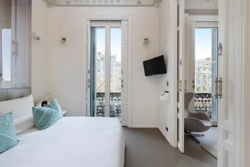 El Palauet Modernist Suites Barcelona photo 40