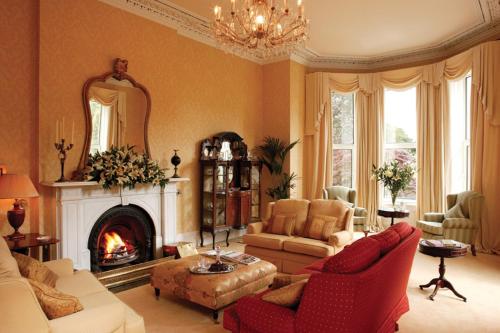 Gallery image of Knockeven House in Cobh