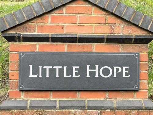 Little Hope – Photos 2