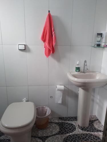 Ένα μπάνιο στο Casa Vila Cintra