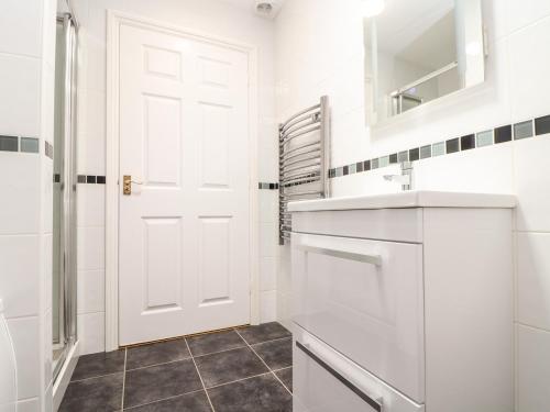 Koupelna v ubytování Gweal