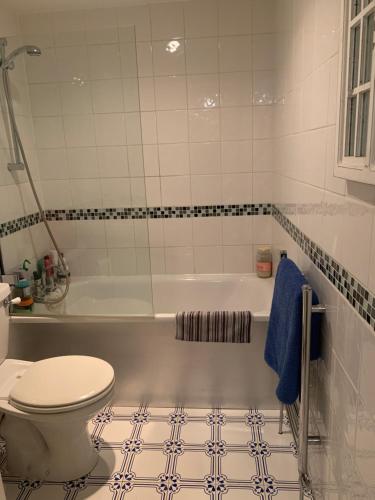 Koupelna v ubytování Apartment in Notting Hill