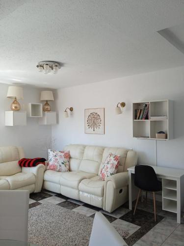 Cozy apartment in Fuengirola Hills