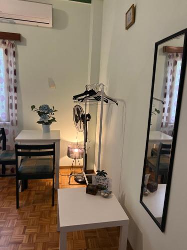 Φωτογραφία από το άλμπουμ του Past or Tail rooms στη Λάρνακα
