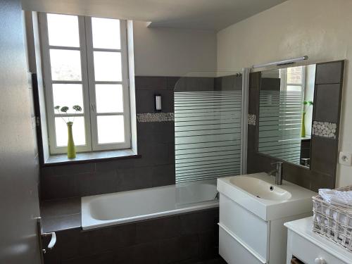 Kúpeľňa v ubytovaní Les Apparts du Phare
