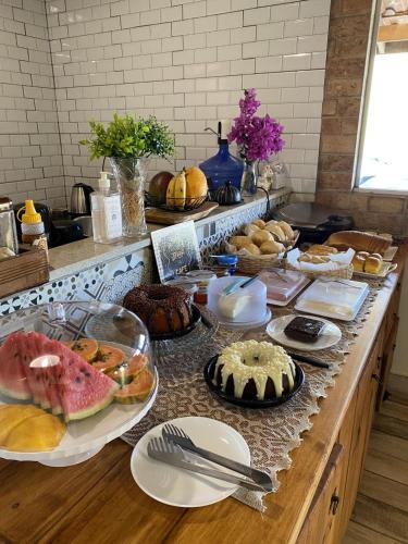 Comida en la casa de huéspedes o alrededores