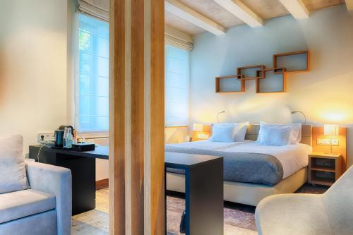 Säng eller sängar i ett rum på Focus Hotel Premium Sopot