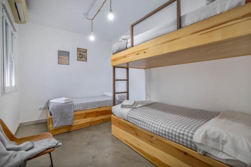 Moderno y céntrico apartamento en Tesoro 6