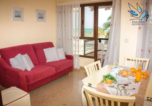 Aloha Playa Apartment with ocean views and pools