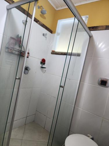 Bilik mandi di Sítio Donana Sana