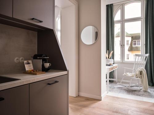 Una cocina o cocineta en the breeze