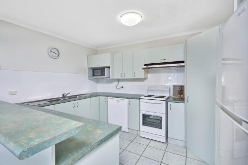 Private Argosy Apartmentにあるキッチンまたは簡易キッチン