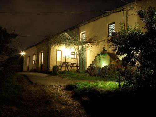 Κήπος έξω από το Agriturismo Ruvitello