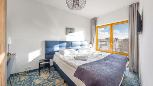 Żeromskiego II, Sun & Snow