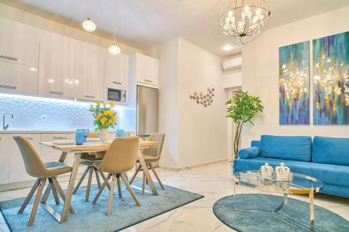 A kitchen or kitchenette at Dimitra Mare