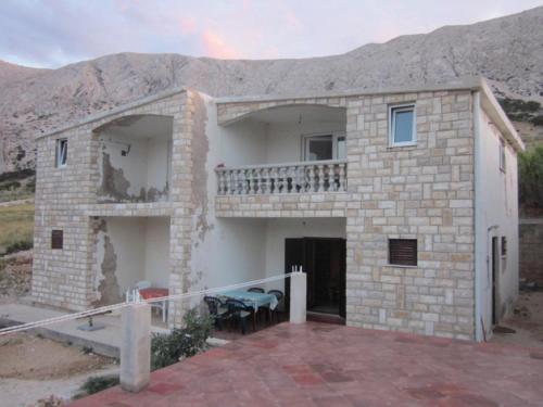 Gallery image of Apartments Radnić in Pag
