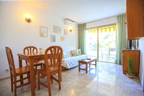 LITORAL COSTA DORADA - COLIBRI Only families
