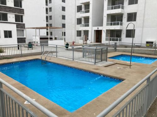 Swimmingpoolen hos eller tæt på Bonito y lindo departamento de vacaciones a metros de la Avenida del Mar