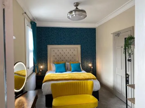 Ashbourne House photo 3