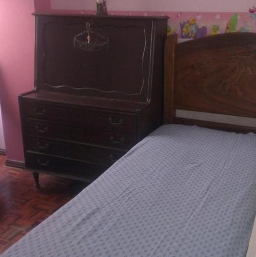 Cama o camas de una habitación en Habitación en LA Urbina