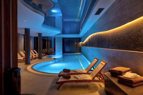 Πισίνα στο ή κοντά στο Bijele Vode spa&nature hotel