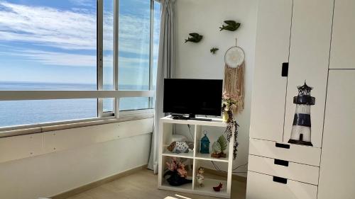 Sun & Sea 706