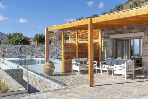 Πισίνα στο ή κοντά στο Falcon Villa
