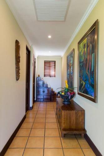 Breathtaking View Condo – Photos 3
