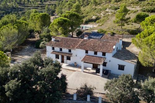 منظر Casa Rural Benalaz - alojamiento privado en la montaña - hasta 9 personas من الأعلى