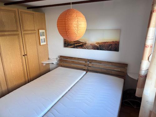 Кровать или кровати в номере Camping-in-Waabs