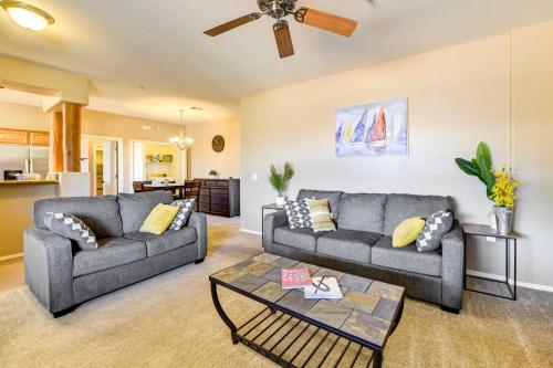 Modern Chandler Condo and Pool and Hot Tub Access