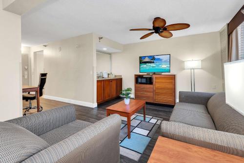 Best Western Orlando Gateway Hotel Image