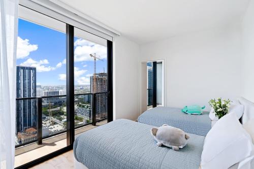 Postel nebo postele na pokoji v ubytování The Elser Hotel Miami - An All-Suite Hotel