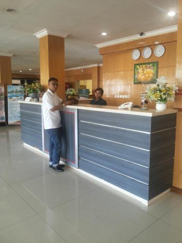 Huéspedes de Sylvia Hotel Maumere