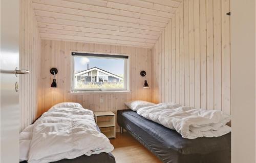 Postel nebo postele na pokoji v ubytování Amazing Home In Stege With Wifi