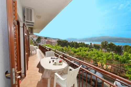 Apartments Nedjeljko