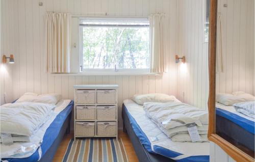 Postel nebo postele na pokoji v ubytování Beautiful Home In Gilleleje With Kitchen