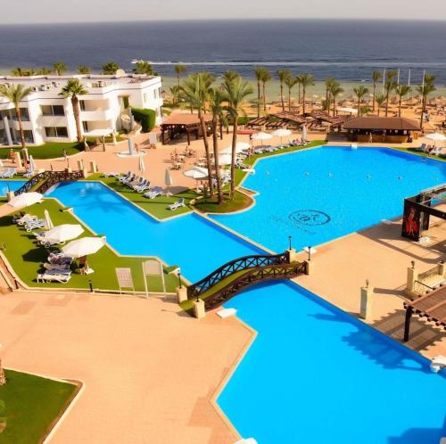 an overhead view of the pool at the resort at Queen Sharm Italian Club in Sharm El Sheikh