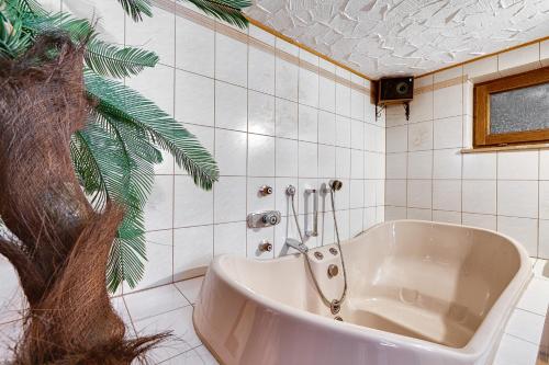 Kamar mandi di Römerhof