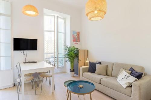 Charming studio mezzanine w/ large terrace - Nice