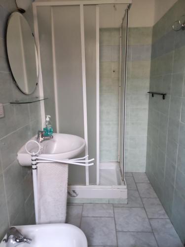A bathroom at Il ristoro del viandante