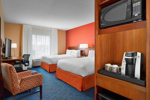 Katil atau katil-katil dalam bilik di Fairfield Inn & Suites by Marriott St. John's Newfoundland