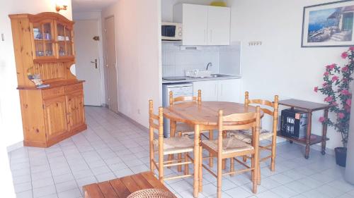 ARCHIPEL III Agréable 2 pièces cabine piscine Richelieu Cap d'Agde