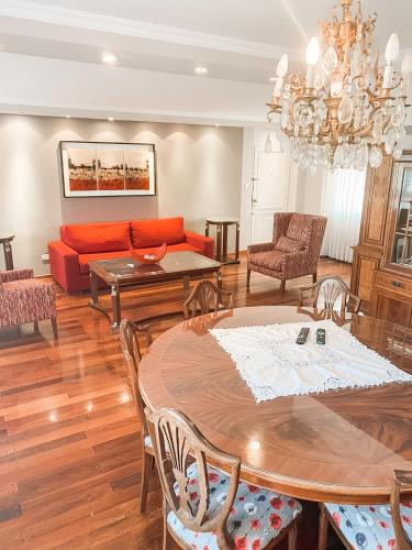 Departamento DELUXE en Av Chacabuco zona CENTRO
