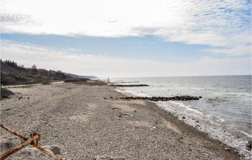 Nice home in Græsted w/ 5 Bedrooms – Photos 2