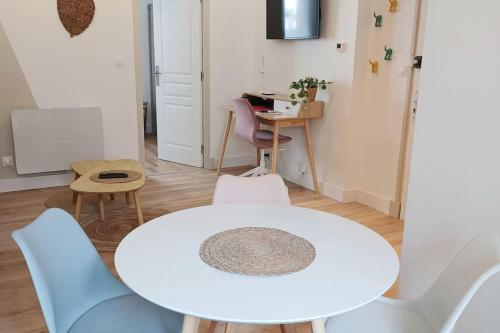 Posedenie v ubytovaní Appartement cozy au centre-ville