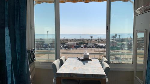 AwayDays - MIAMI - Estudio Vista Mar